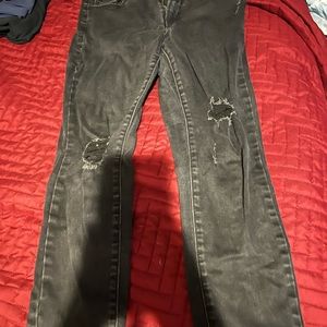 Black stretchy jeans